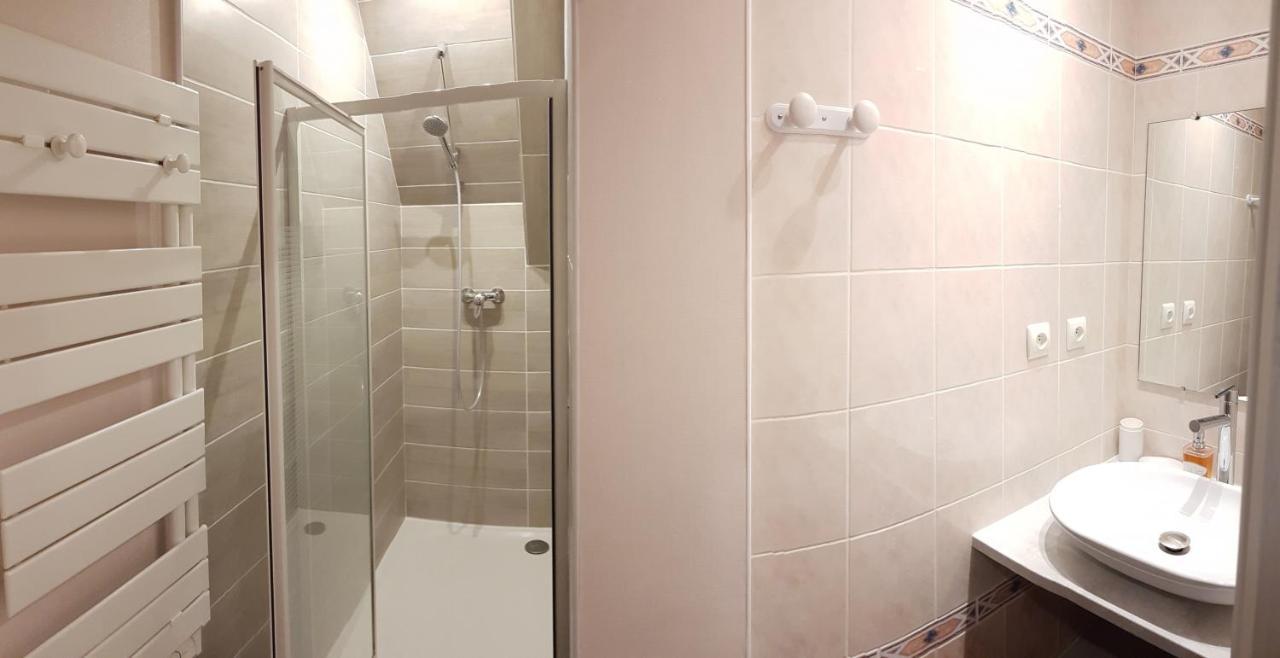 Chambres D'Hotes Thelus Memorial Canadien Zewnętrze zdjęcie